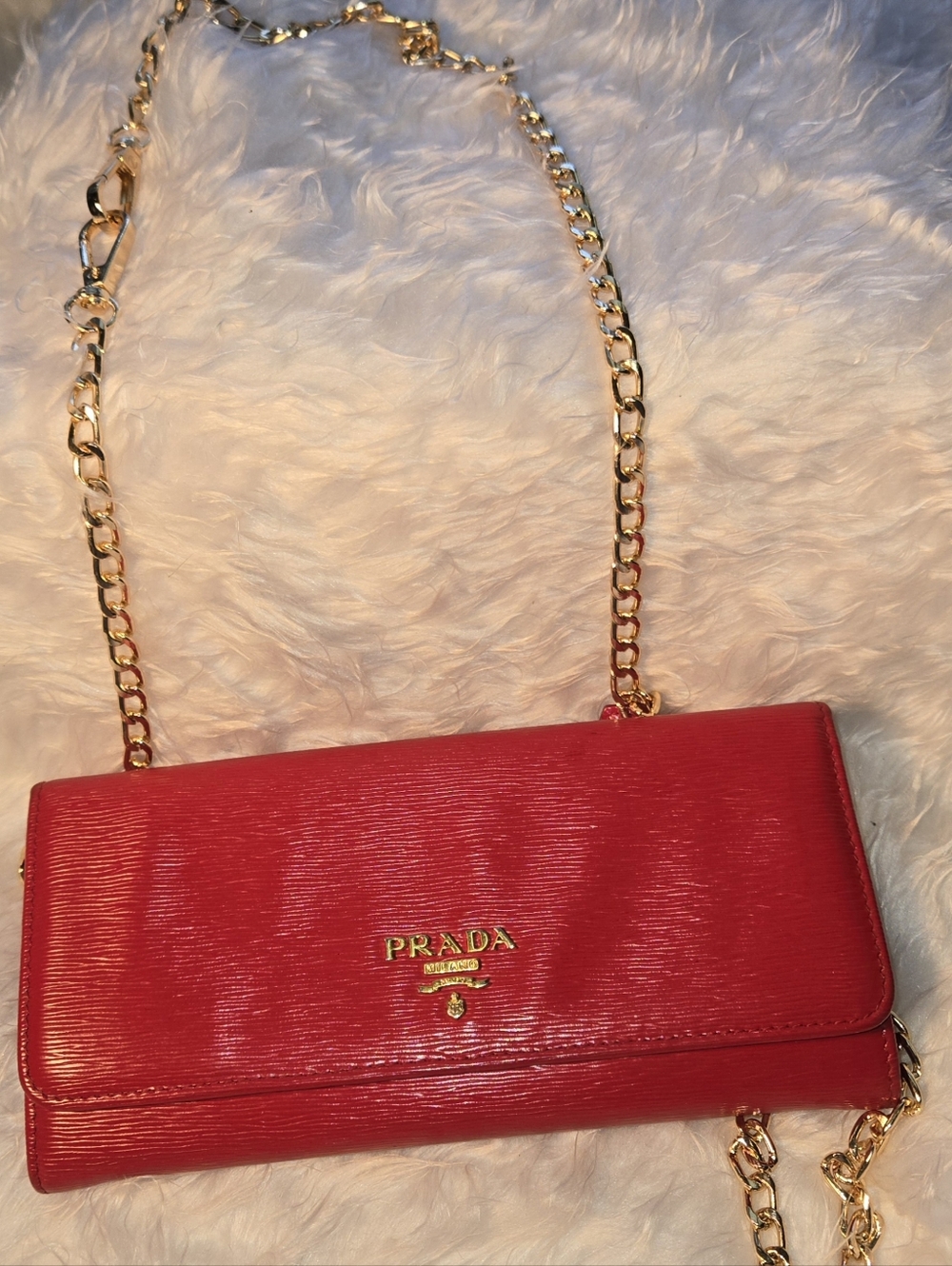 Prada Red Saffiano Vitello Move Wallet Crossbody Bag Id Card Holder With Chain